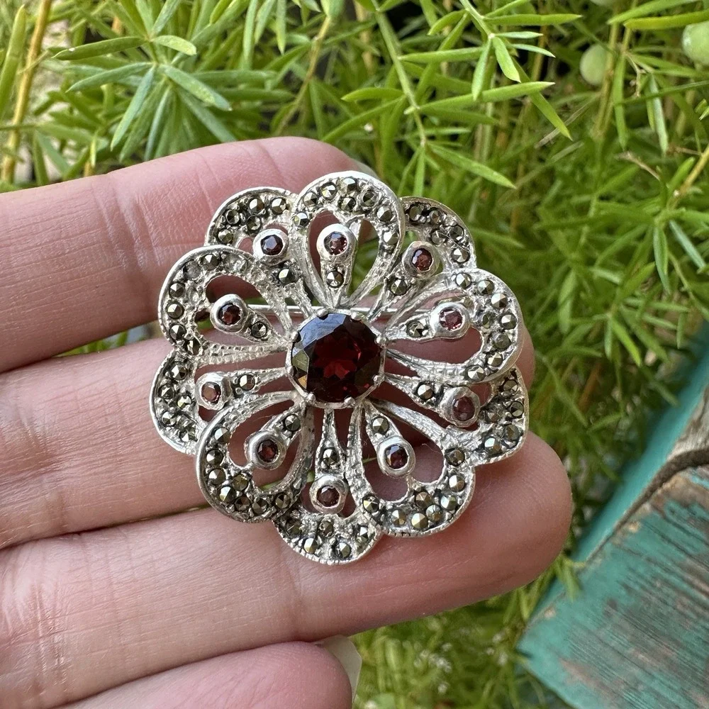 VTG Convertible Brooch Pendant 1.3 Inch Red Garnets Marcasite 925 Sterling 9.3g